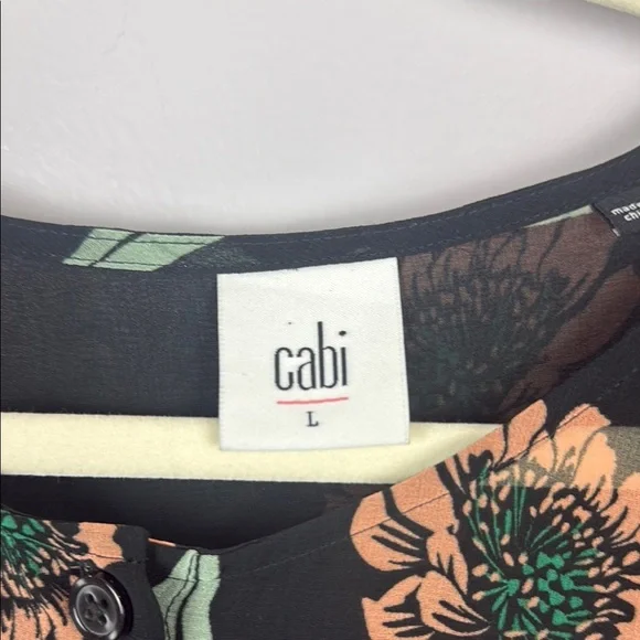 Cabi Black Floral Boxy Blouse with Ruffled Bell Sleeves Size Large - Picture 3 of 9